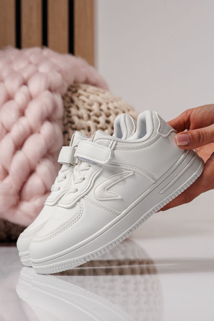 Детски маратонки бели от еко кожа Ema  #24327