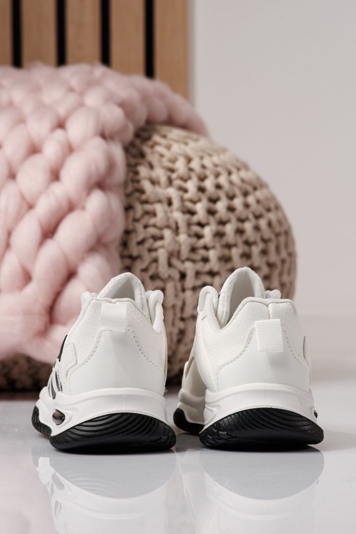 Детски маратонки бели от еко кожа Calista #24370