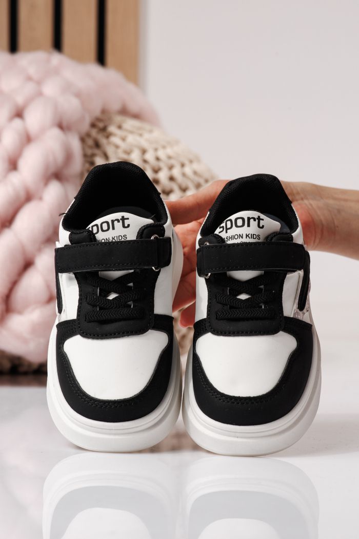 Детски маратонки черни от еко кожа Isabella #24359