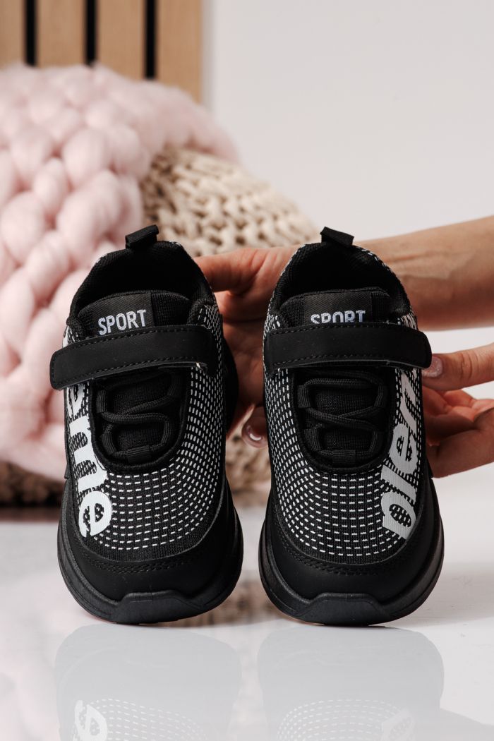 Детски маратонки черни от текстилен материал Freya #24349