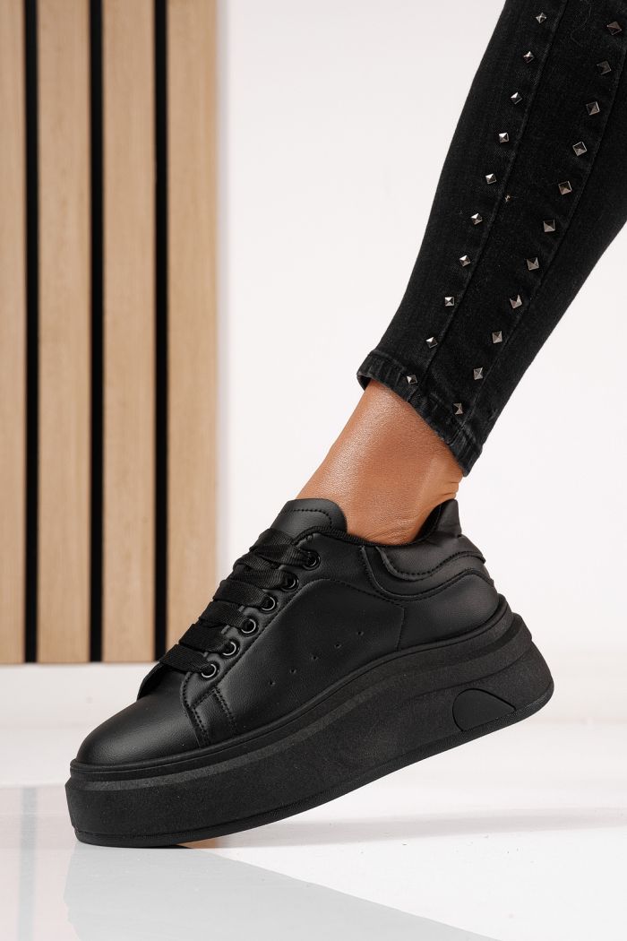 Дамски маратонки черни от еко кожа Anca #24287