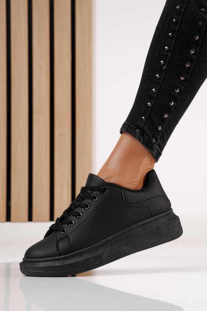 Дамски маратонки черни от еко кожа Sofia #24323