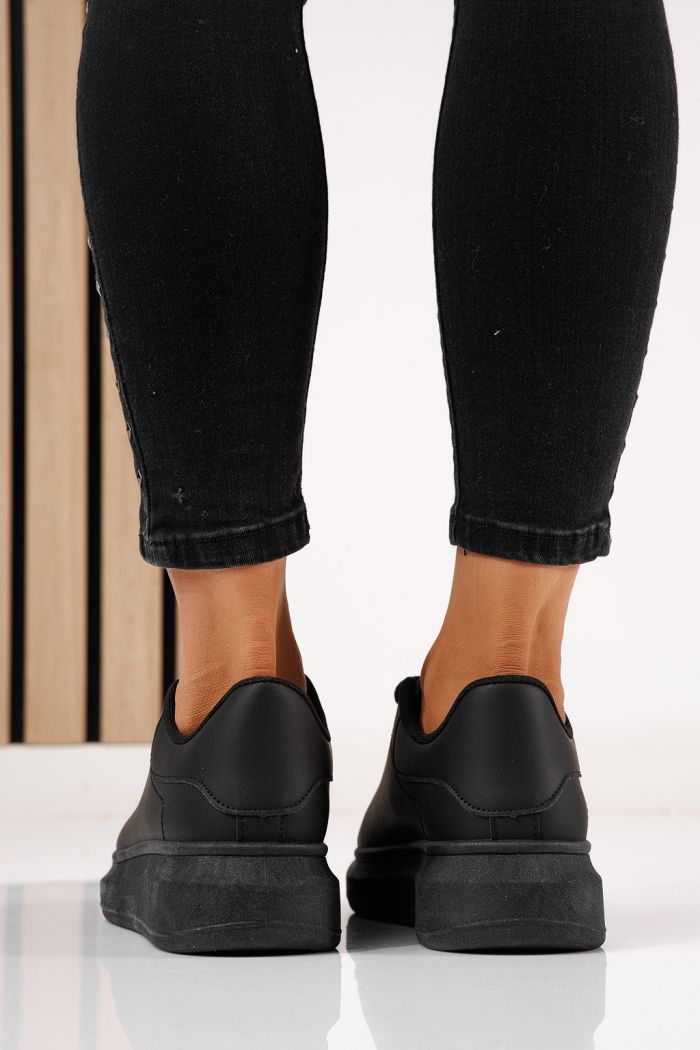 Дамски маратонки черни от еко кожа Sofia #24323