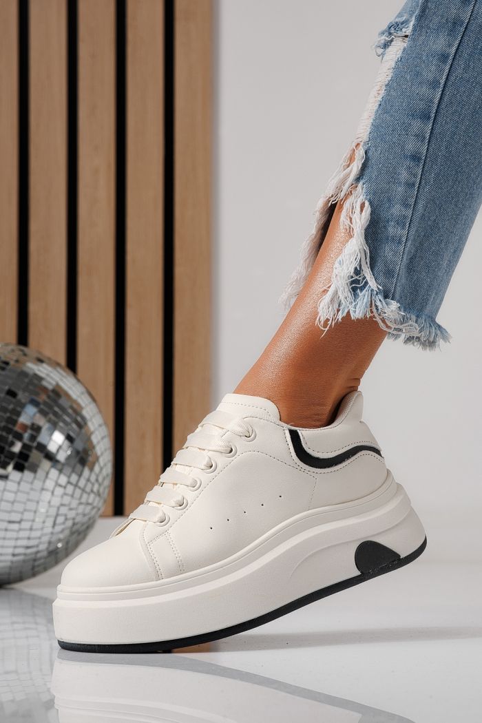 Дамски маратонки бели от еко кожа Anca #24286