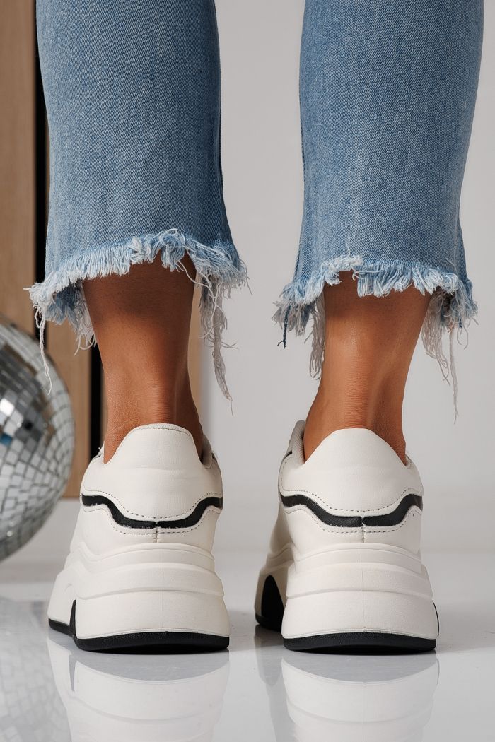 Дамски маратонки бели от еко кожа Anca #24286