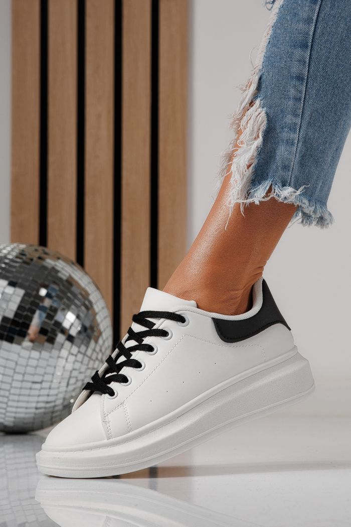 Дамски маратонки бели от еко кожа Sofia #24322