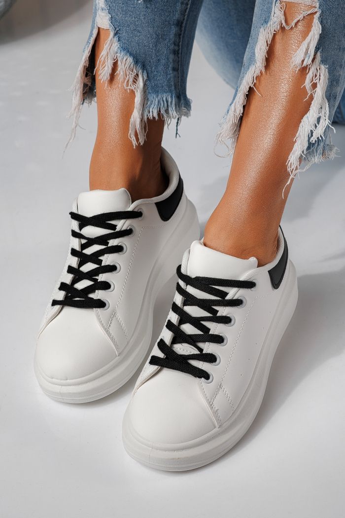 Дамски маратонки бели от еко кожа Sofia #24322