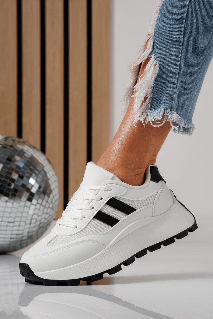 Дамски маратонки бели от еко кожа Mia #24317