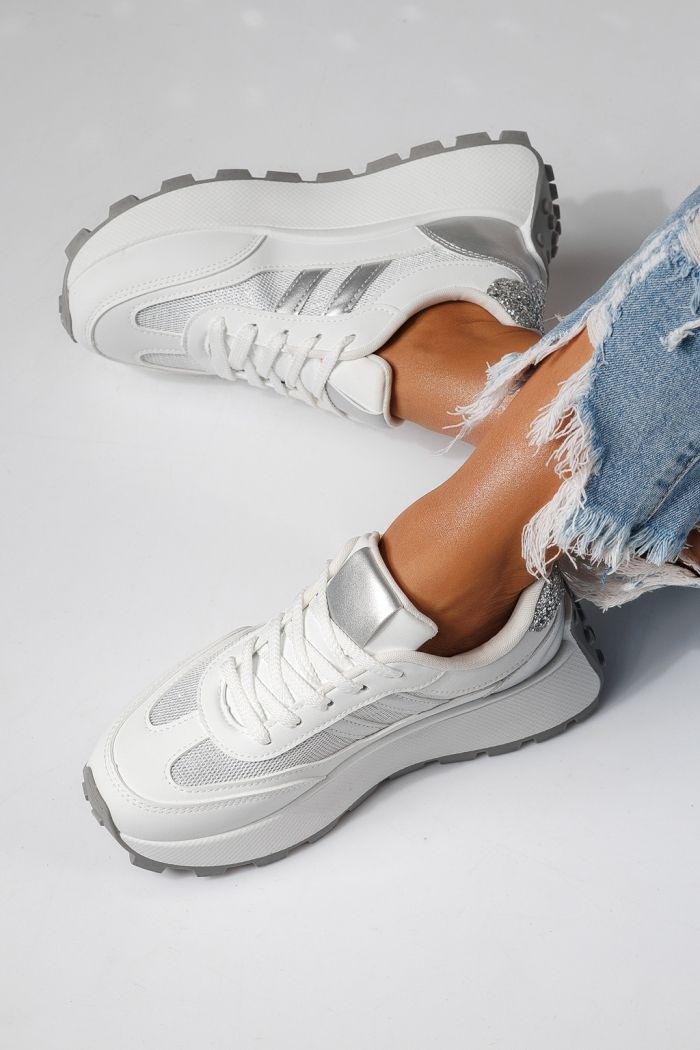 Дамски маратонки сребристи от еко кожа Mia #24318