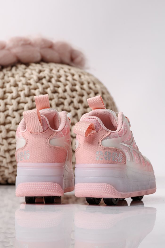 Маратонки с колелца розови от текстилен материал Carla #24395