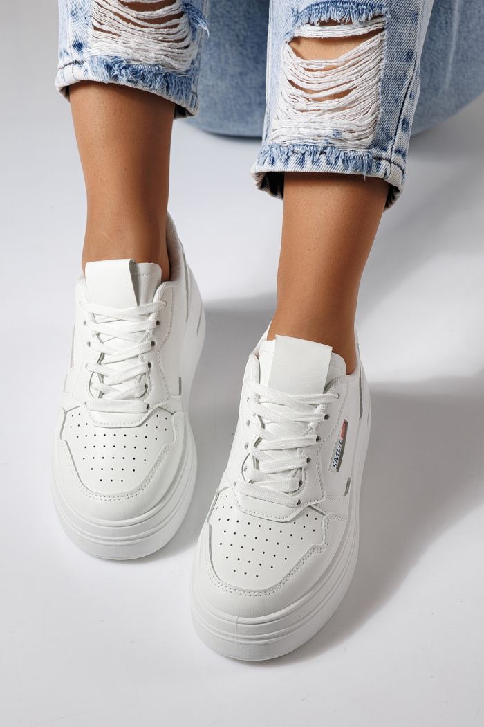 Дамски маратонки бели от еко кожа Sofia #24390