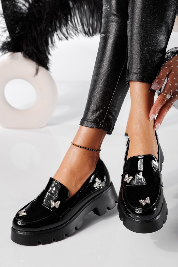 Всекидневни дамски обувки черни от лачена еко кожа Ivi #24436