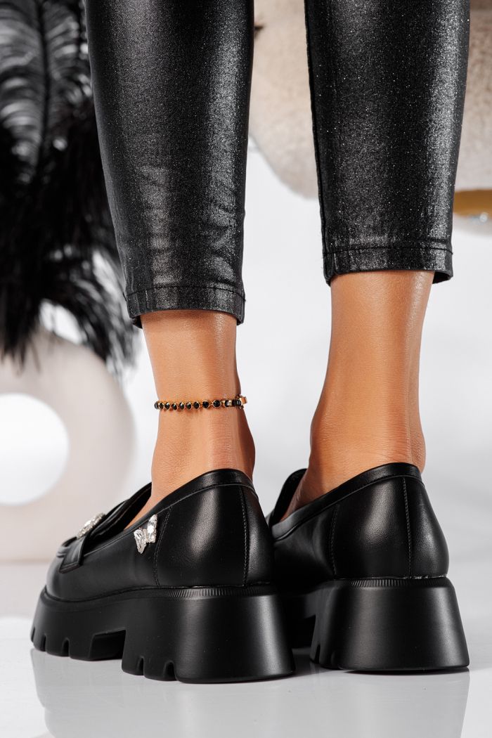 Всекидневни дамски обувки черни от еко кожа Ivi #24437