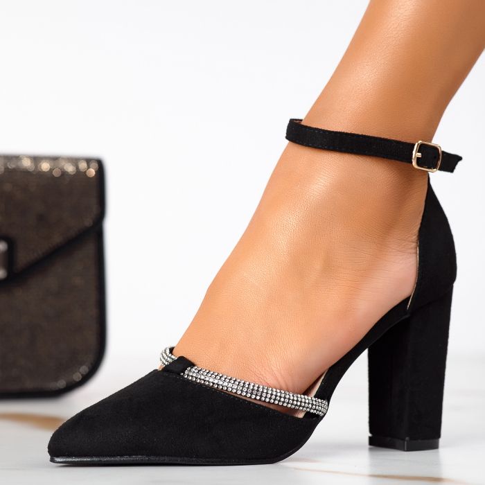 Дамски бели обувки на висок ток от екокожа Карина #24449