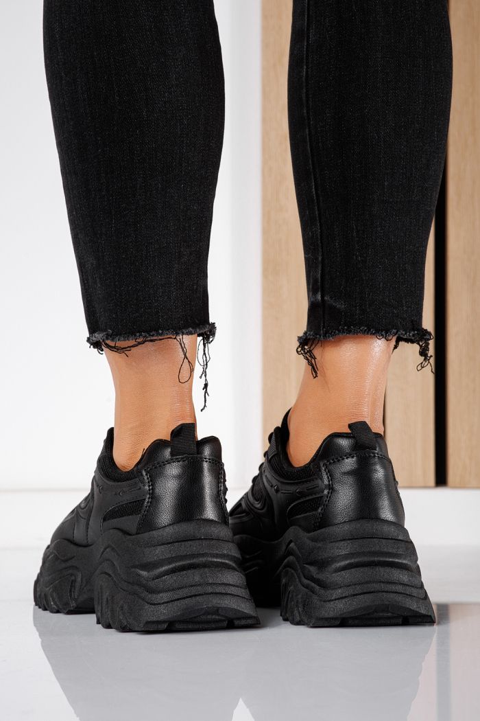 Дамски маратонки черни от текстилен материал Edith #24453