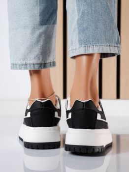 Дамски маратонки бели от еко кожа Mavis #24465