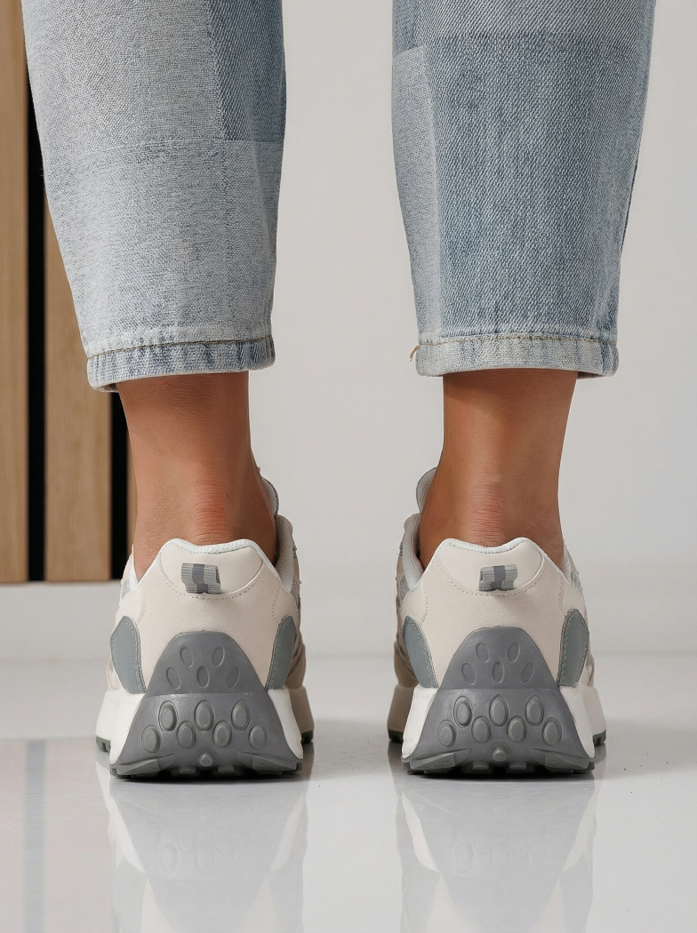 Дамски маратонки сиви от текстилен материал Agatha #24413