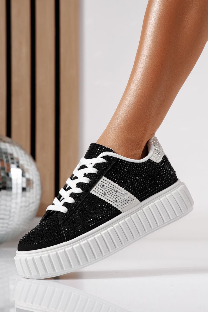 Дамски черни маратонки от екокожа Loris #24401