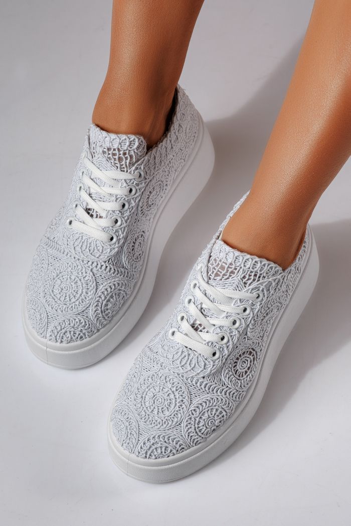 Дамски маратонки бели от текстилен материал Loretta #24491