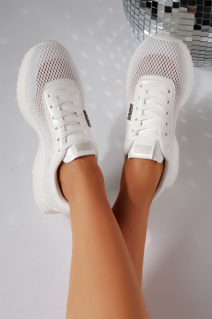 Дамски маратонки бели от текстилен материал Elah #24463