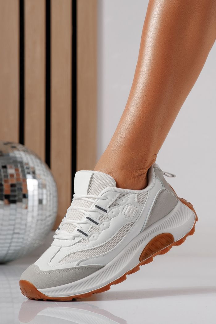 Дамски маратонки бели от текстилен материал Agatha #24414