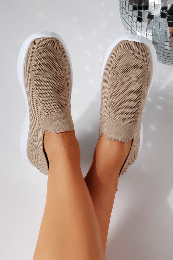 Дамски маратонки каки от текстилен материал Alona #24458