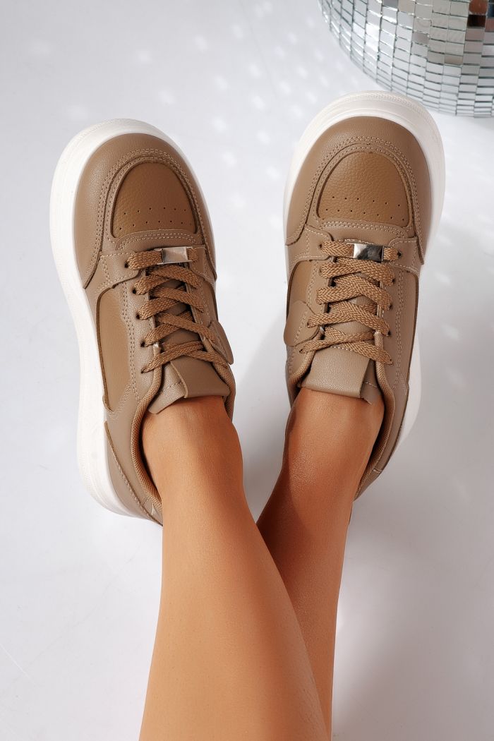 Дамски маратонки каки от еко кожа Adna #24411