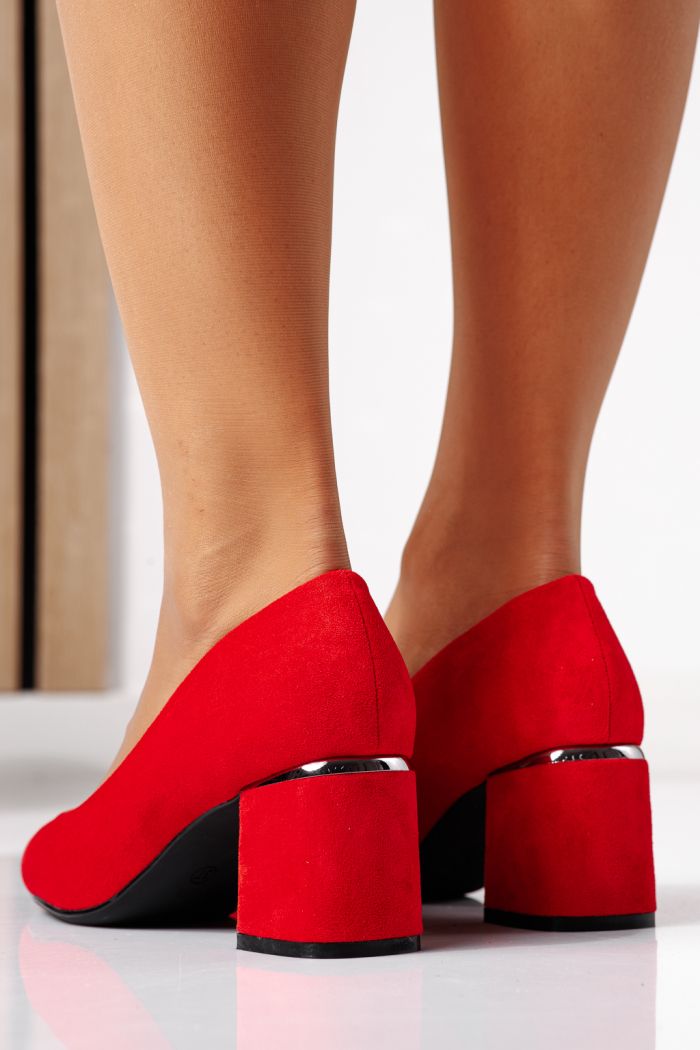 Дамски обувки с ток червени от обърната еко кожа Efrat #24432