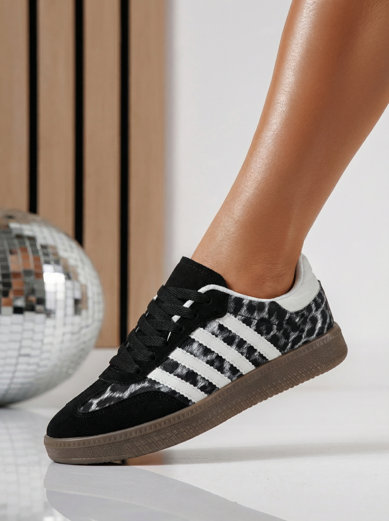 Дамски маратонки бели от обърната еко кожа Liza #24503