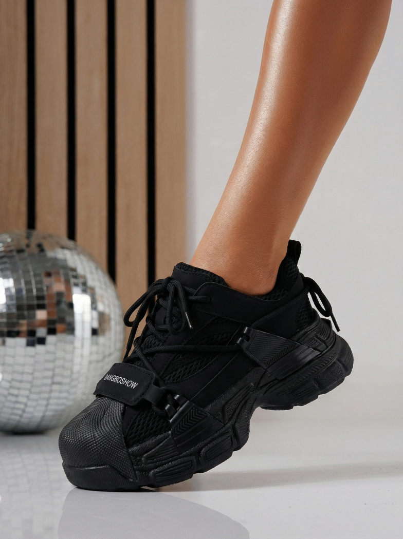 Дамски маратонки черни от текстилен материал Hellen #24513