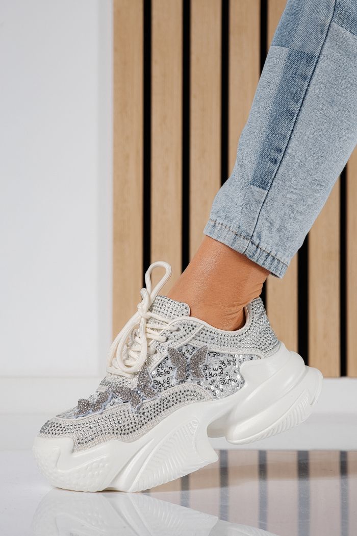 Дамски маратонки бели от текстилен материал intoarsa Evelyn #24534