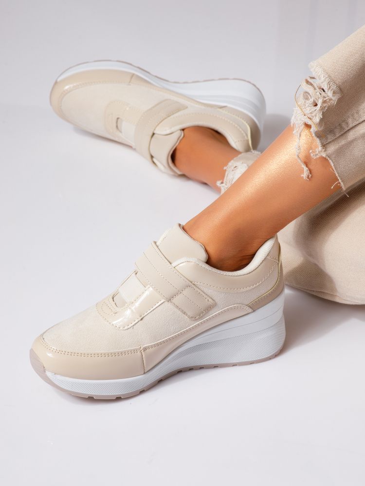 Дамски маратонки с платформа бежови от еко кожа Anais #24536