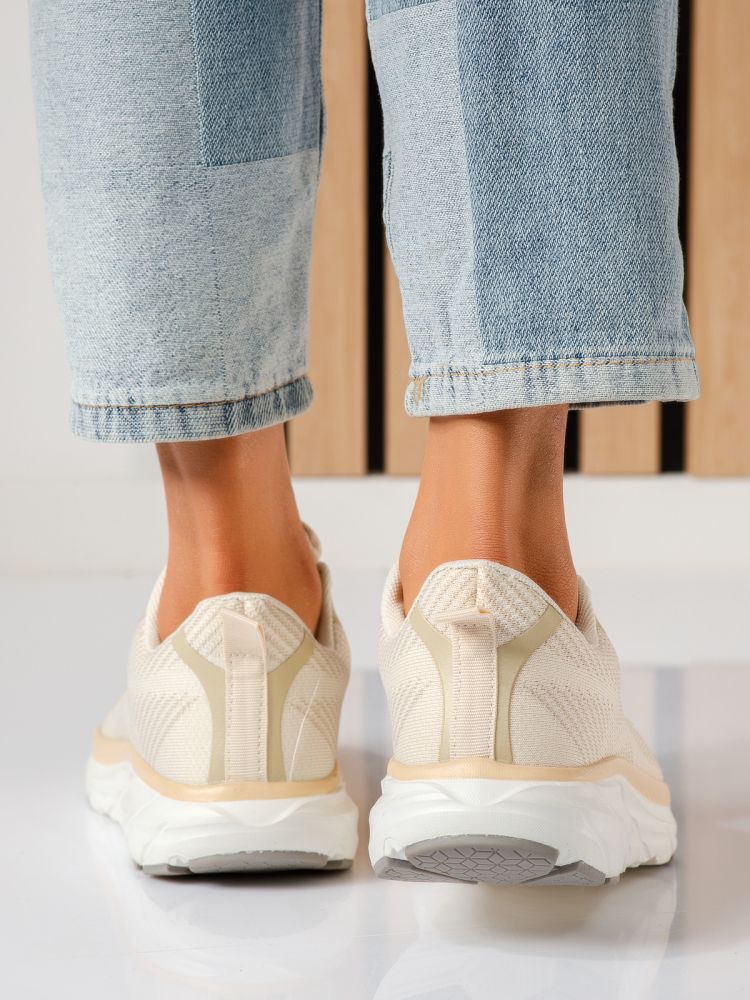 Дамски маратонки бежови от текстилен материал Luisa #24559