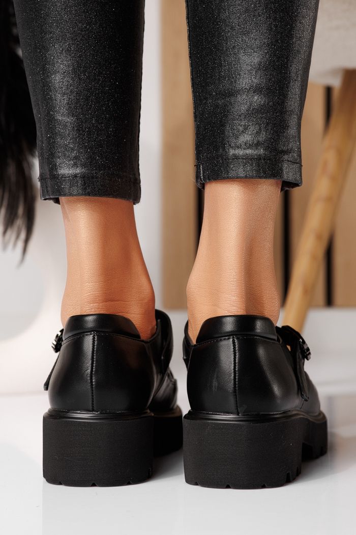 Всекидневни дамски обувки черни от еко кожа Zinnia #24562