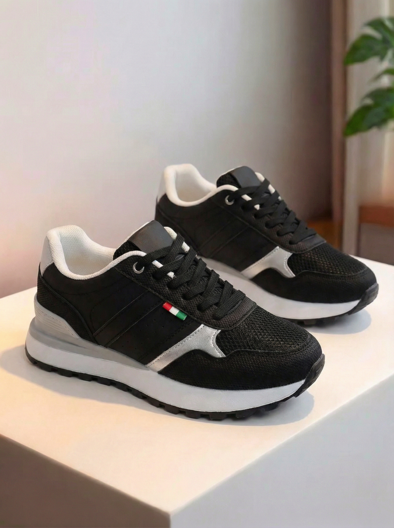 Дамски маратонки черни от еко кожа Zhanna #24508