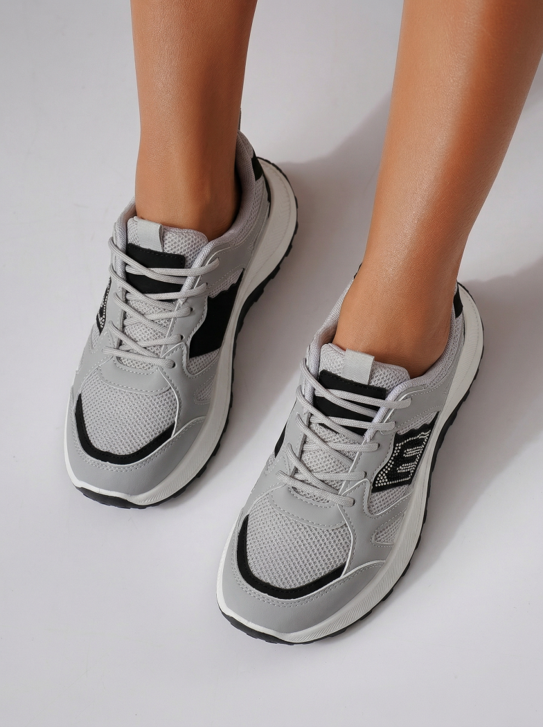 Дамски маратонки сиви от текстилен материал Maggie #24588