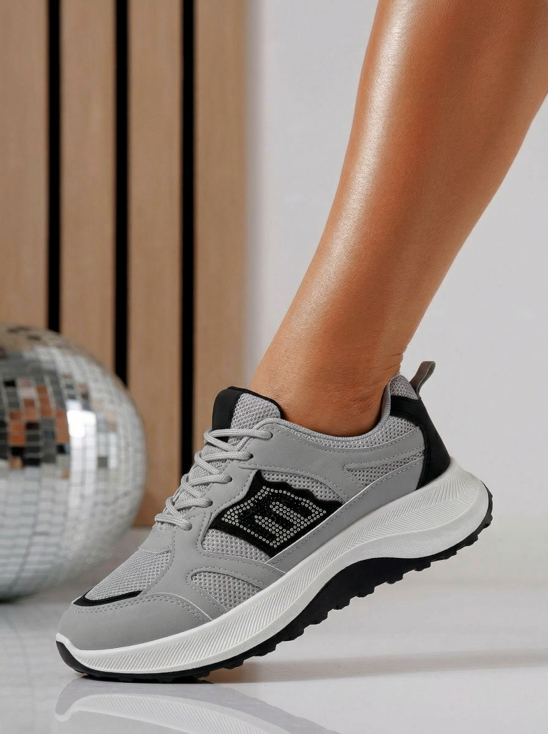 Дамски маратонки сиви от текстилен материал Maggie #24588