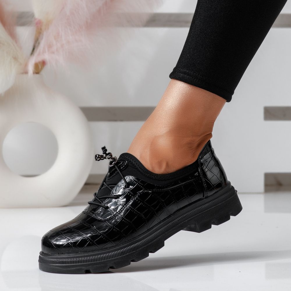 Дамски черни ежедневни обувки от лачена кожа Mariah #24606