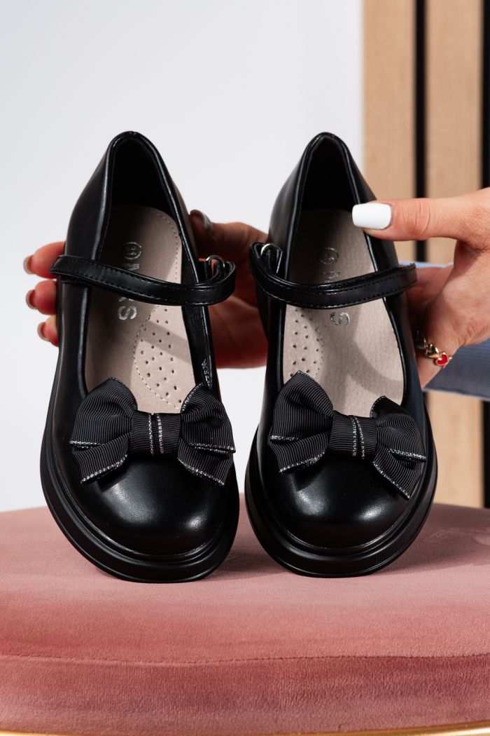 Обувки за момичета черни от еко кожа Alis #24652