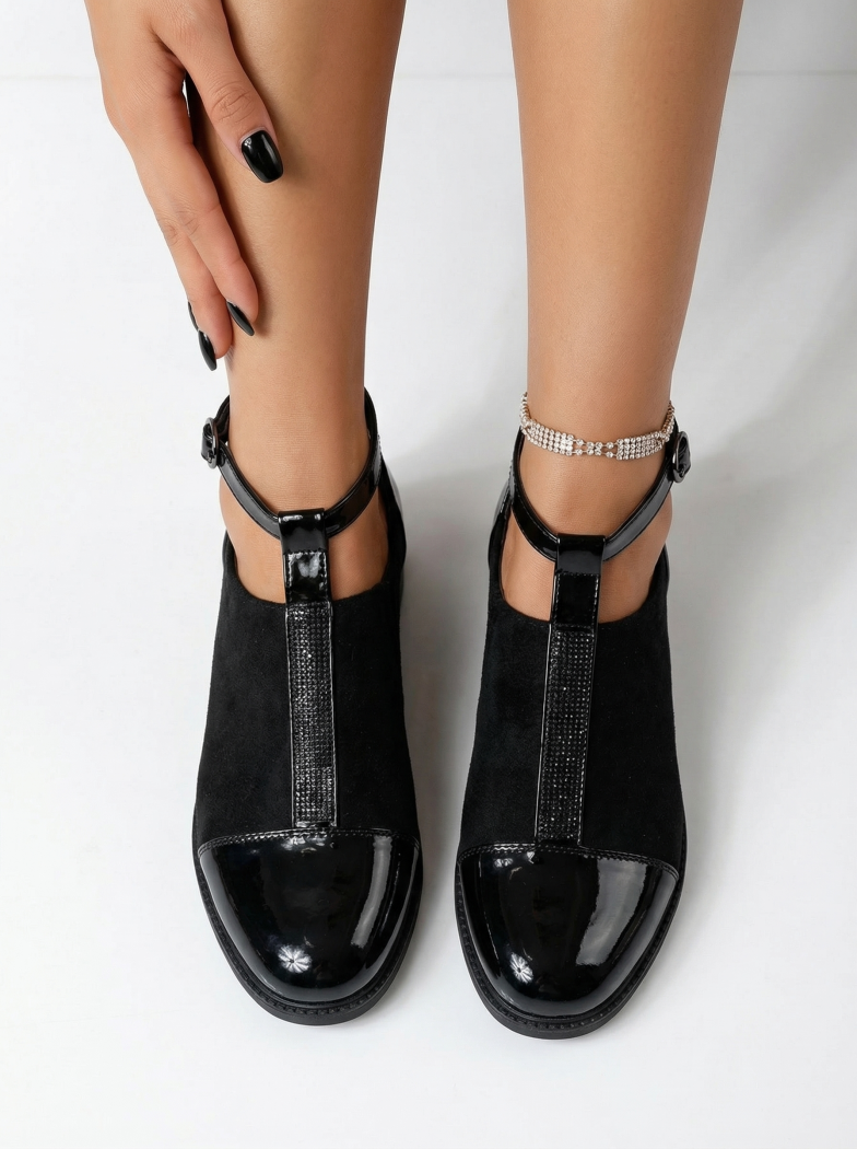 Дамски черни ежедневни обувки от лачена кожа Кара #24662