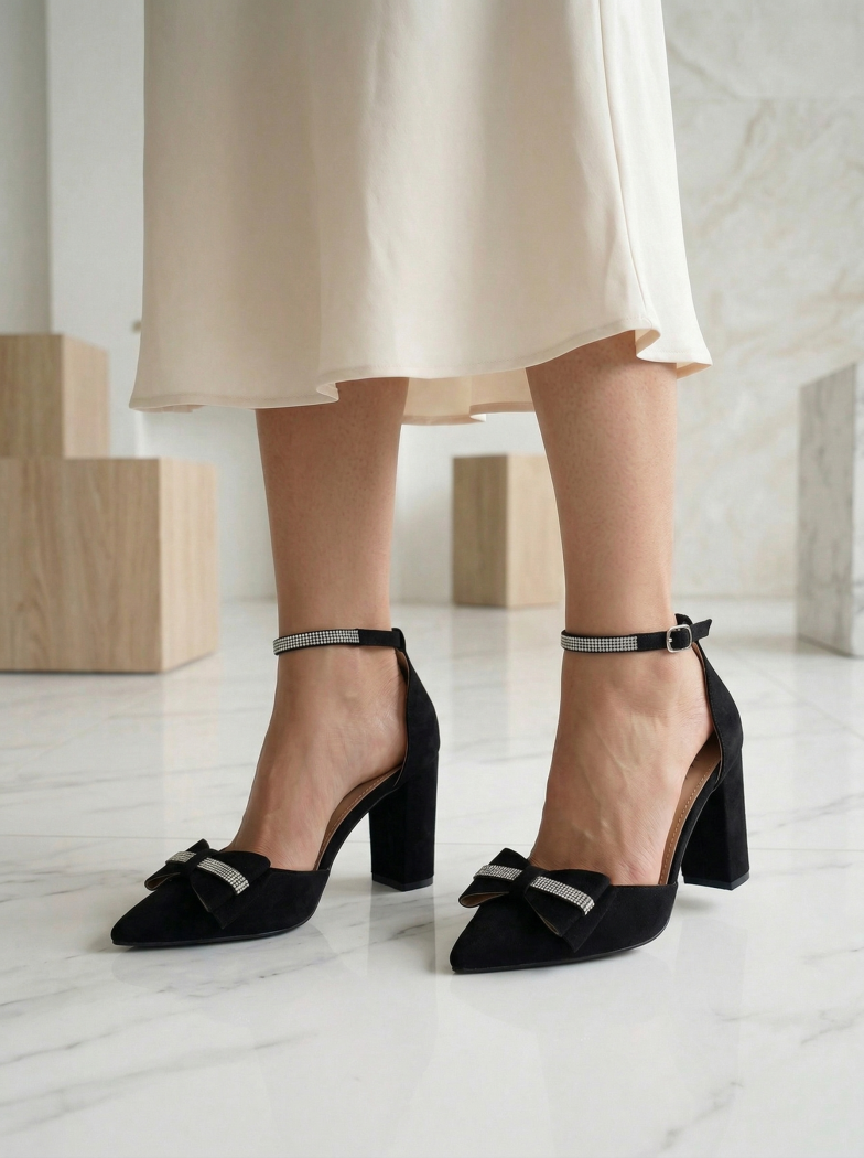 Дамски обувки с ток черни от обърната еко кожа Elis #24672