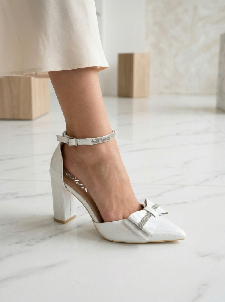 Дамски обувки с ток сребристи от еко кожа Elis #24673