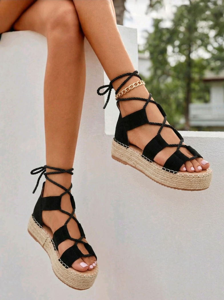 Дамски черни сандали на платформа, изработени от еко кожа и велур Miha #24788