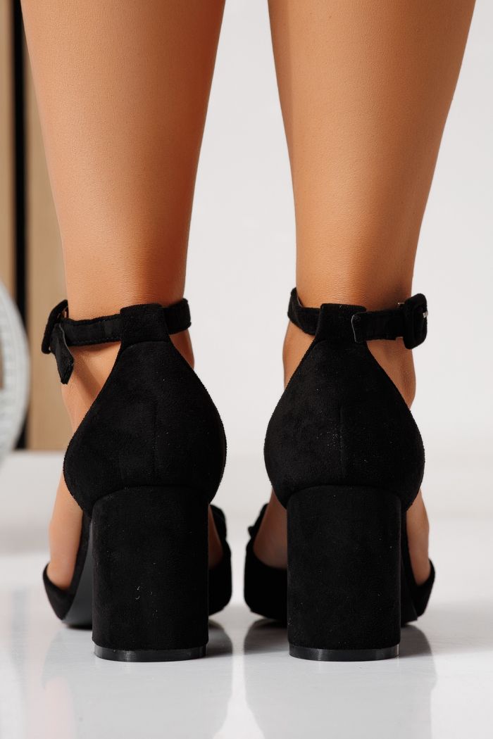 Дамски сандали с ток черни от обърната еко кожа Nivara #24813