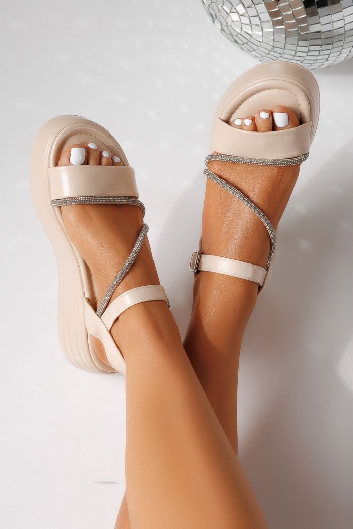 Дамски сандали с платформа бежови от еко кожа Calyra #24703