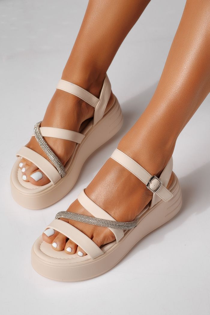 Дамски сандали с платформа бежови от еко кожа Seris #24714