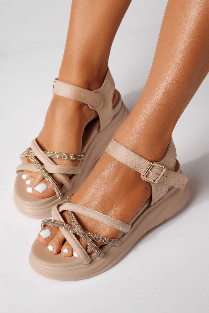 Дамски сандали с платформа бежови от обърната еко кожа Eline #24756