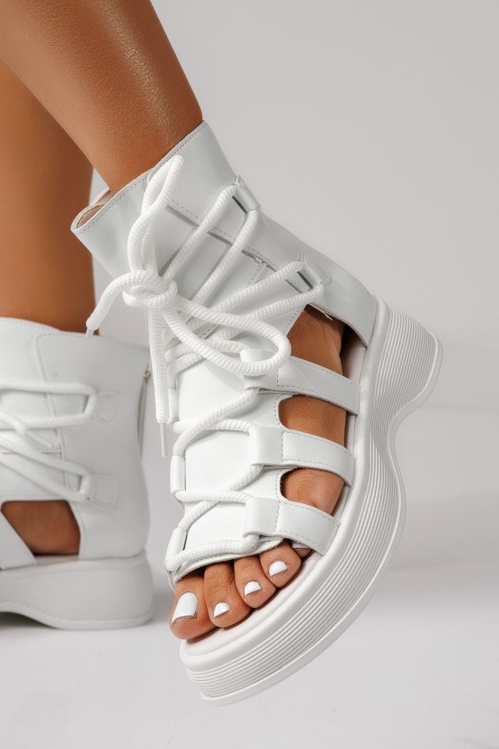 Дамски сандали с платформа бели от еко кожа Melina #24832