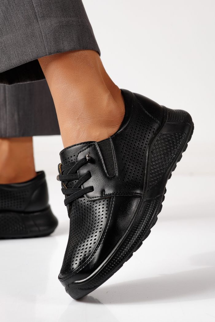 Всекидневни дамски обувки черни от еко кожа Gilda #24942