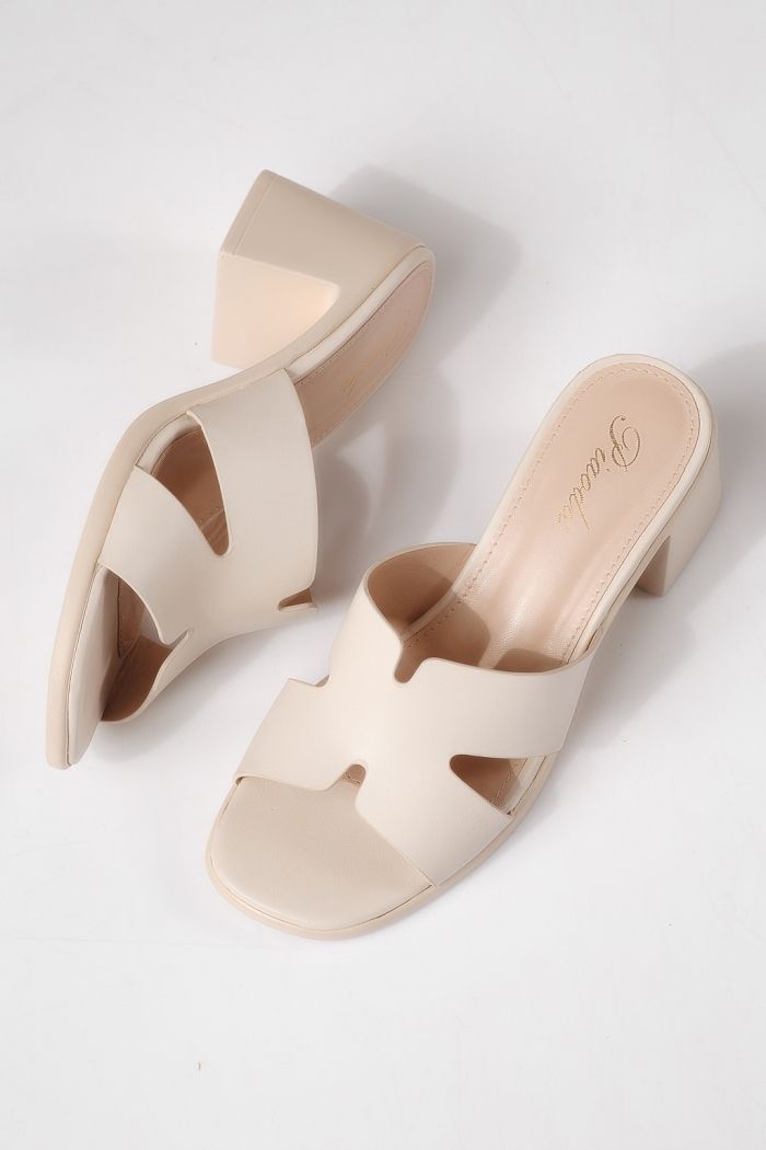 Дамски чехли с ток бели от еко кожа Niki #24979